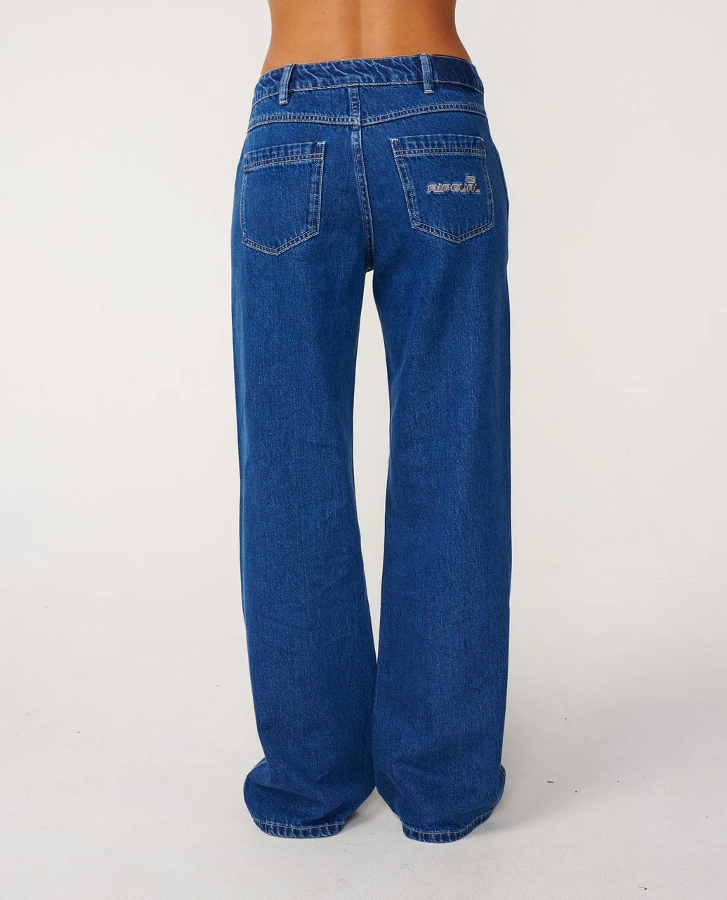 Aggie Relaxed Jeans - Image 3