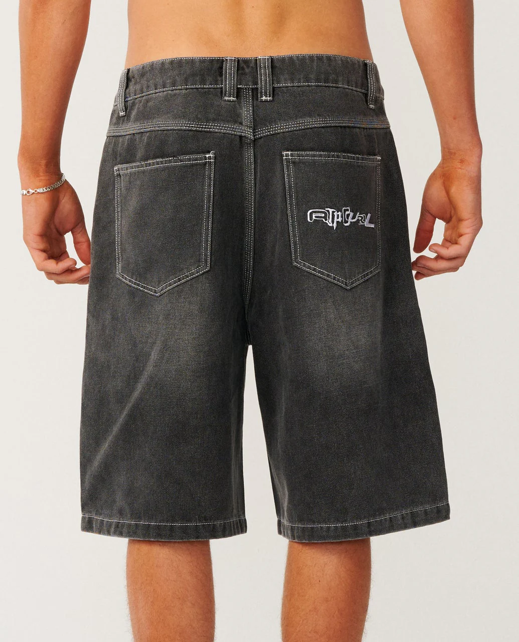 Archive Dirty Denim Walkie 23" Walkshort - Image 3