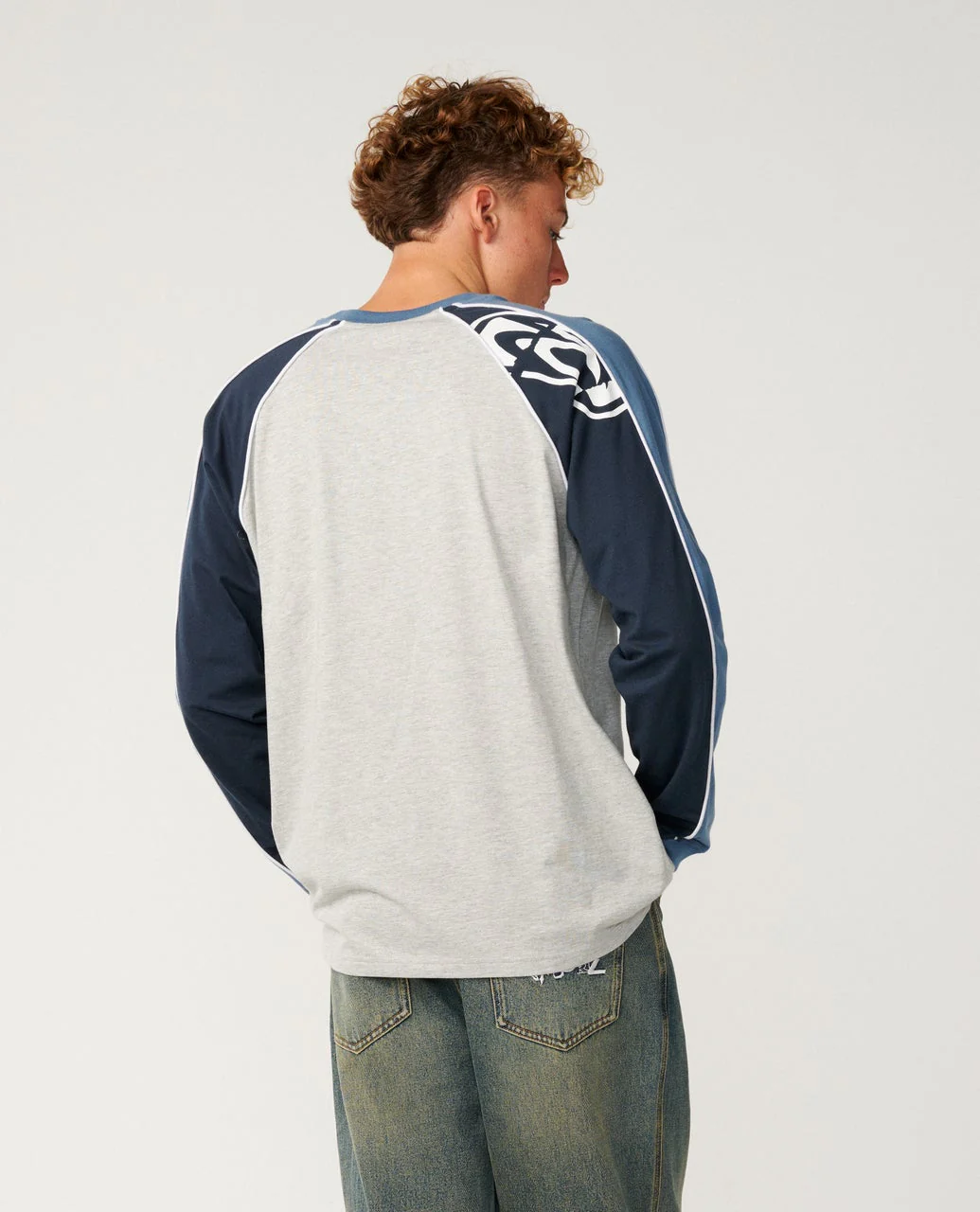 Archive Sandman Panel Long Sleeve Loose Tee - Image 2