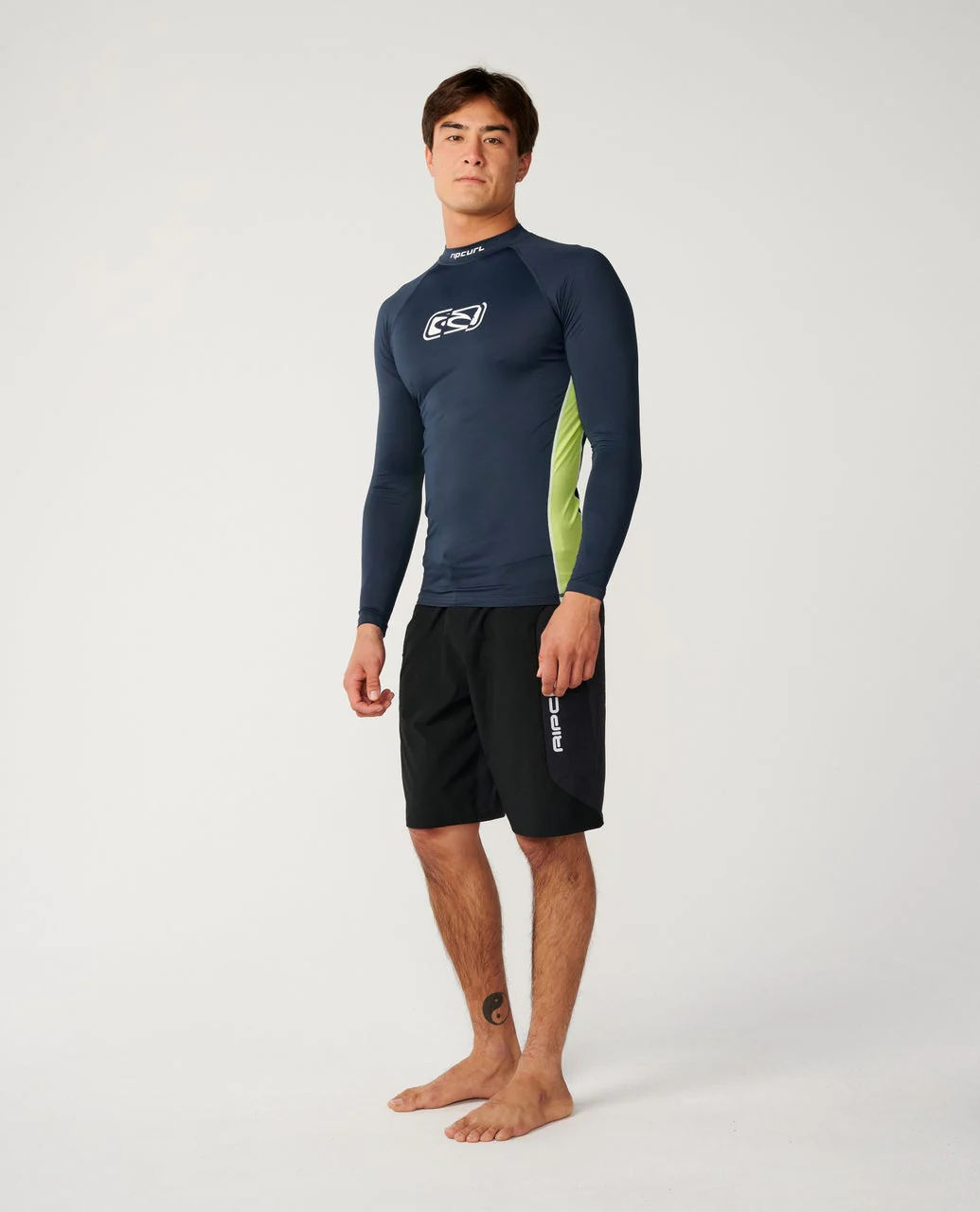 Archive UPF Performance Long Sleeve Rash Vest - Image 3