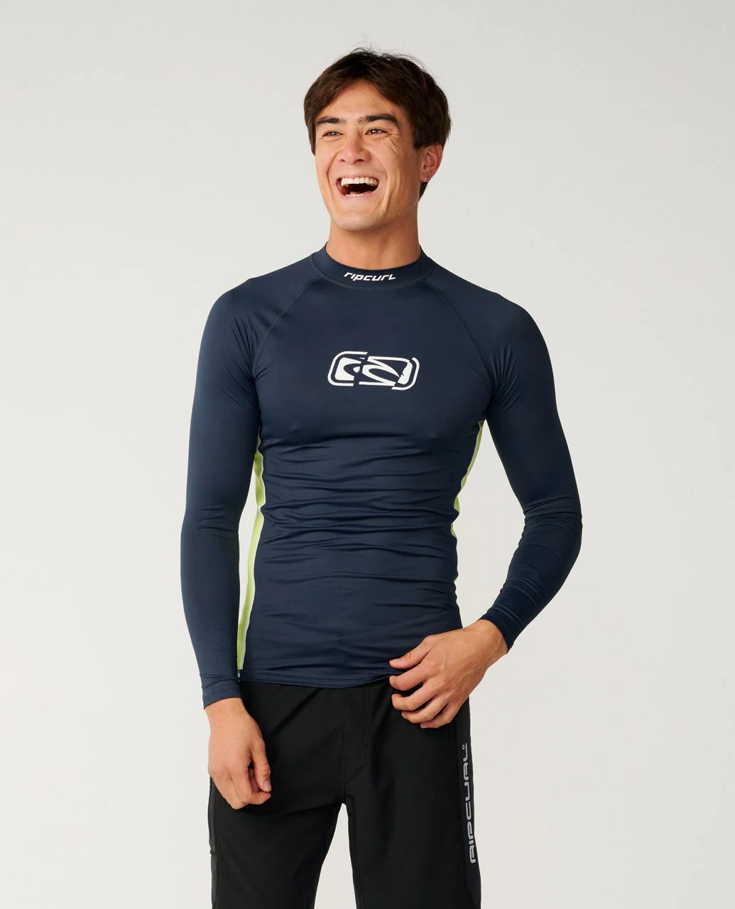 Archive UPF Performance Long Sleeve Rash Vest - Image 4