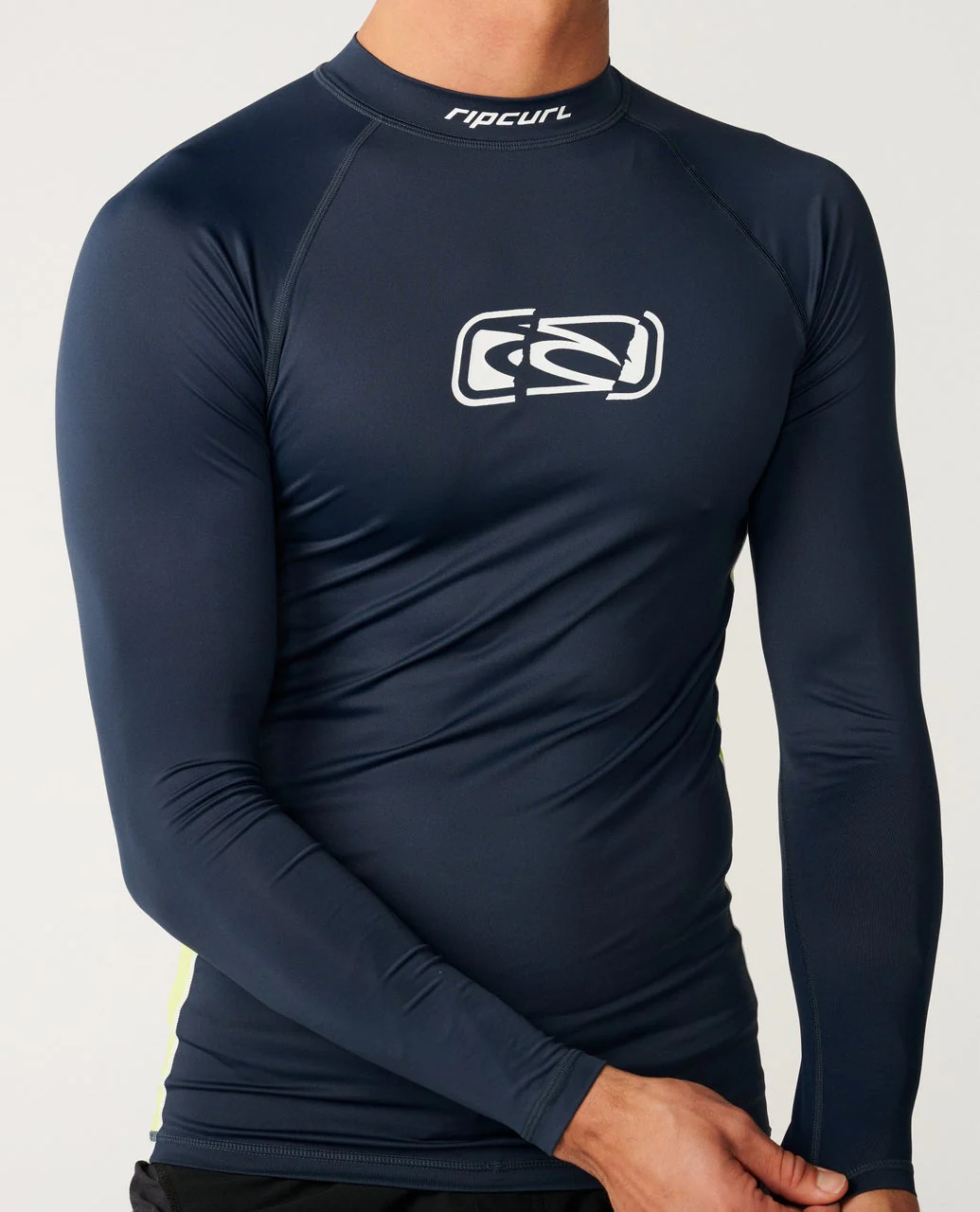 Archive UPF Performance Long Sleeve Rash Vest - Image 5