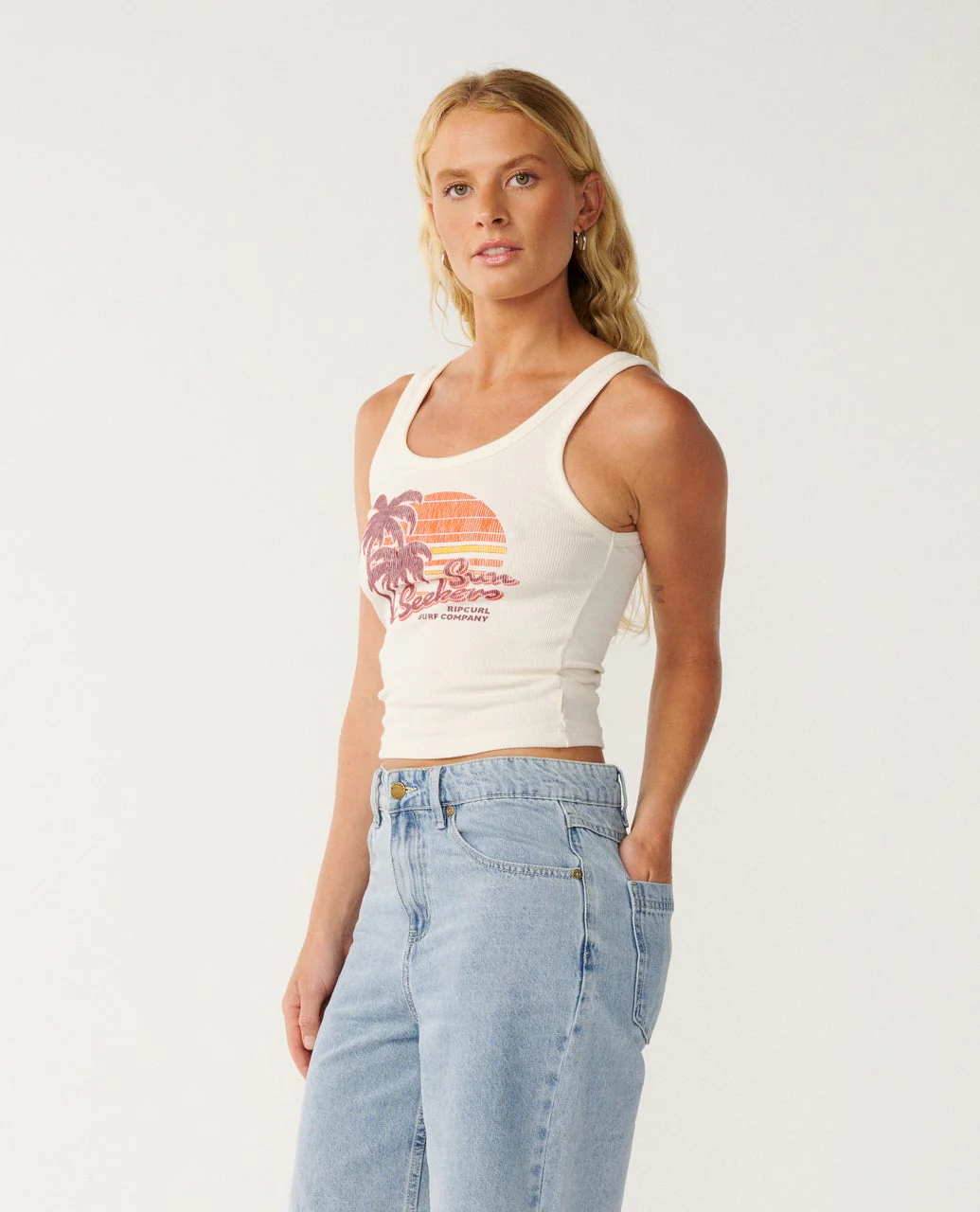 Beach Days Fitted Tank - Image 5