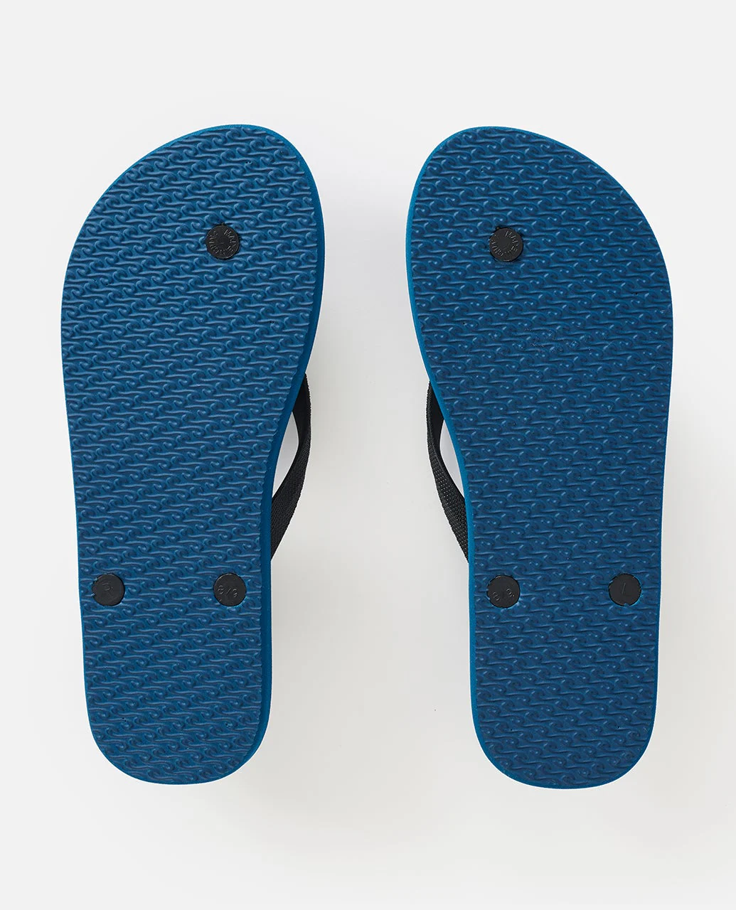 Classic Surf Bloom Thongs - Image 4