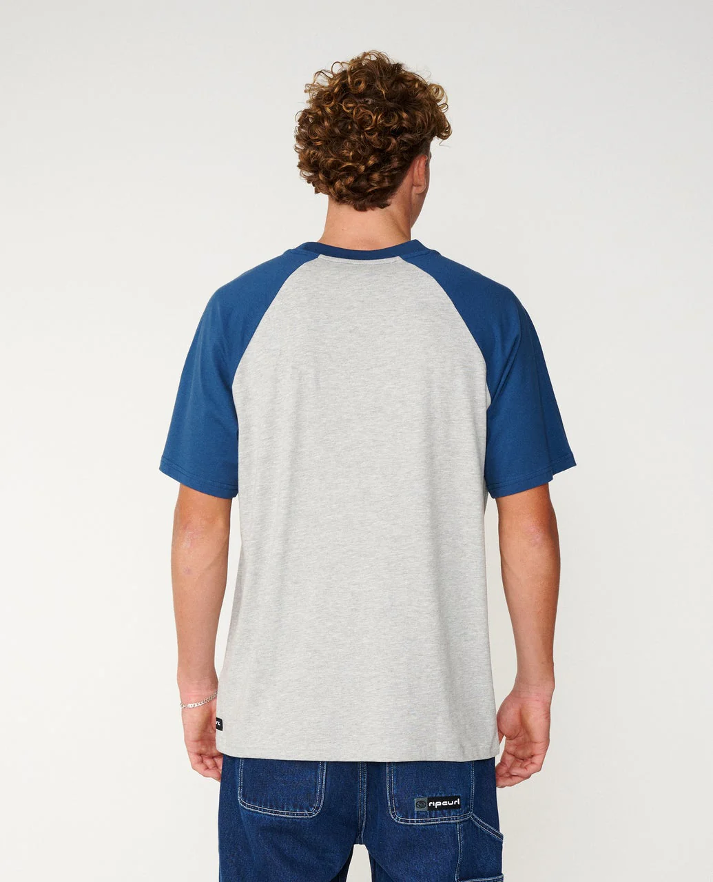 Classic Surf Raglan Loose Tee - Image 2