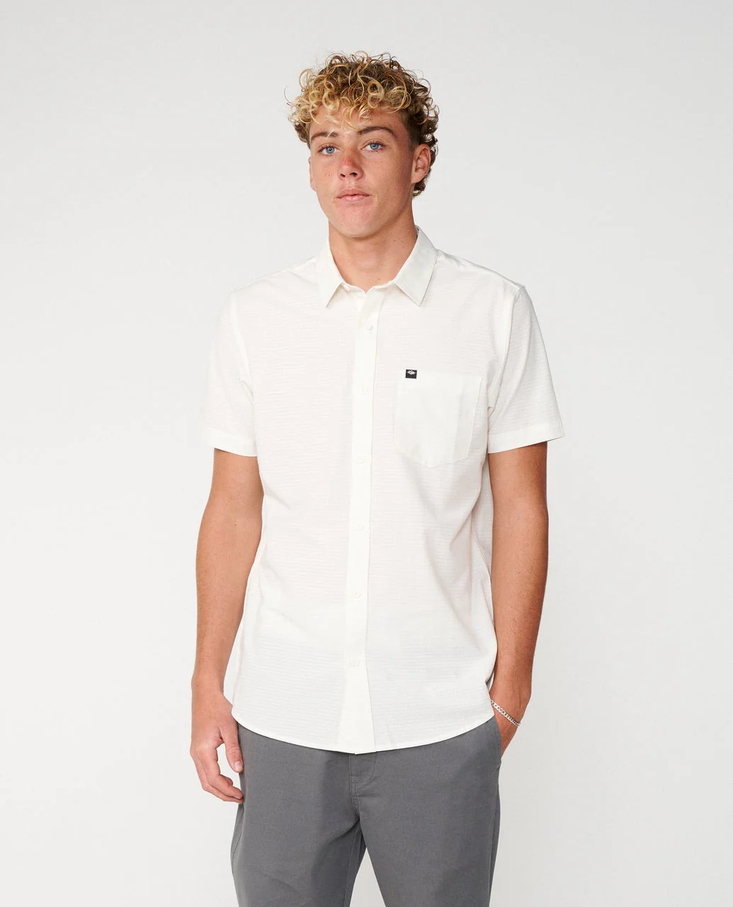 Classic Surf Tech Short Sleeve Shirt - Image 3