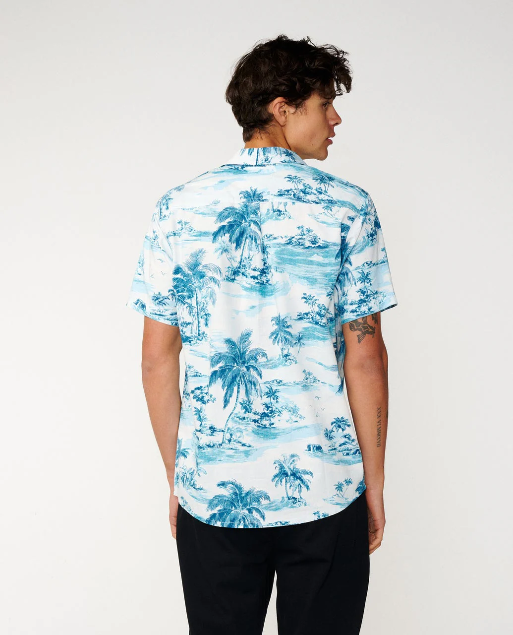 Dreamers Short Sleeve Shirt - Image 3