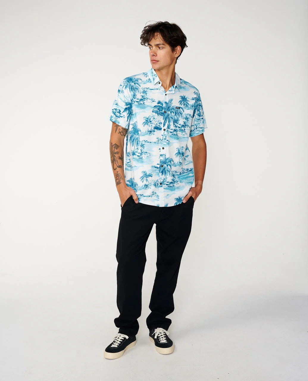 Dreamers Short Sleeve Shirt - Image 4
