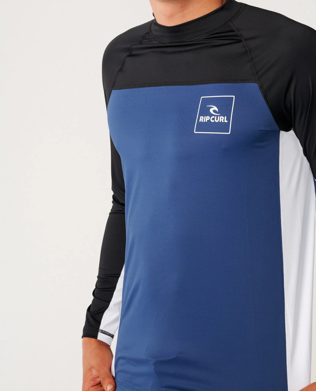 Drive UPF50 Long Sleeve Rash Vest - Image 5
