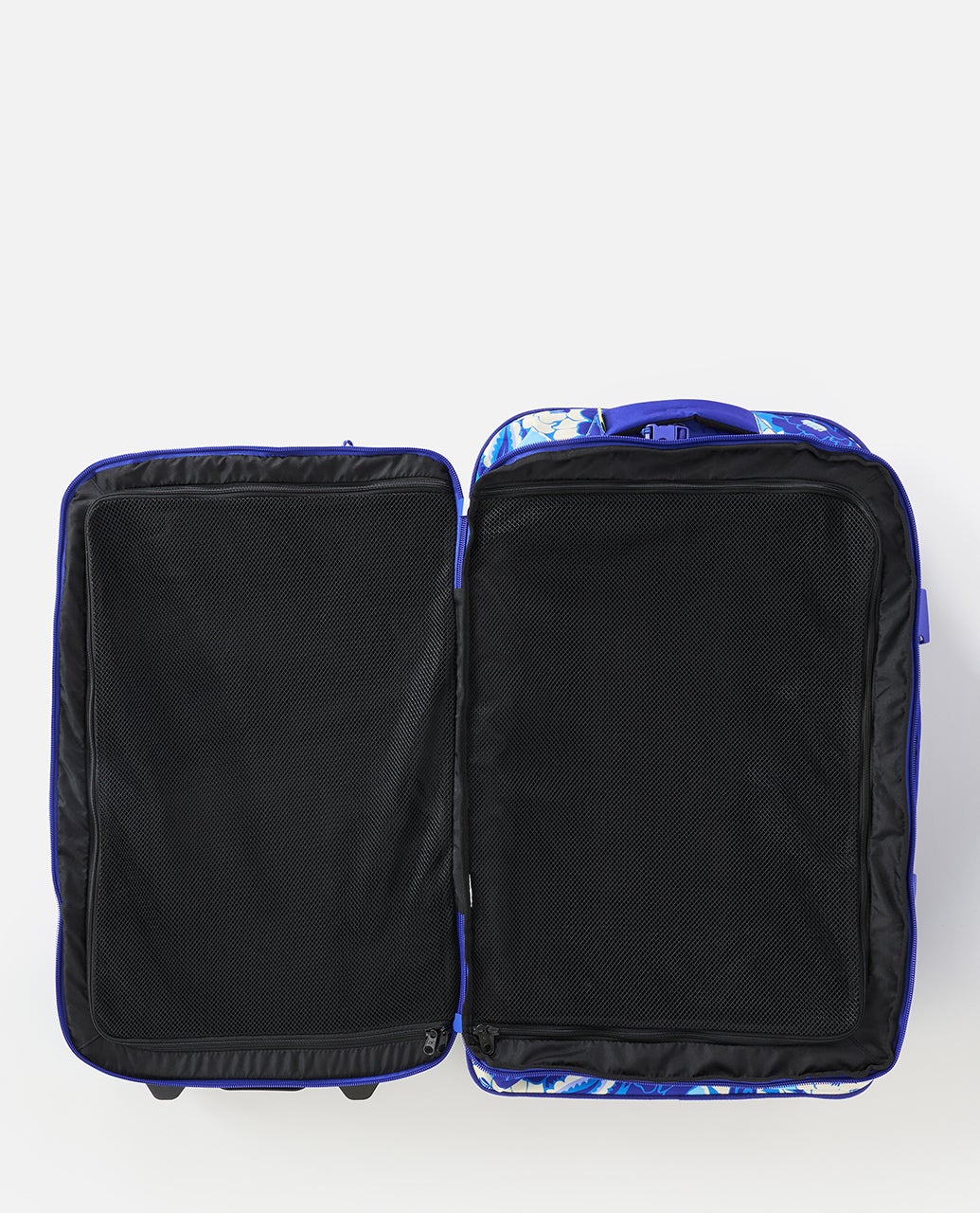 Farm Rio F-Light Global 100L Groove Travel Bag - Image 5
