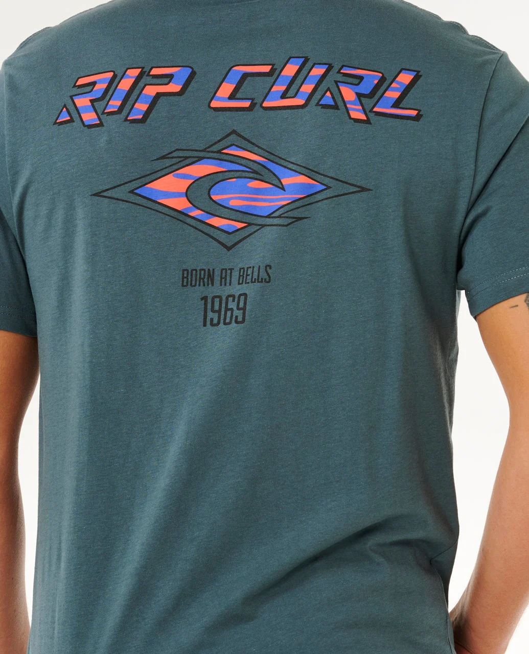 Fade Out Icon Tee - Image 5