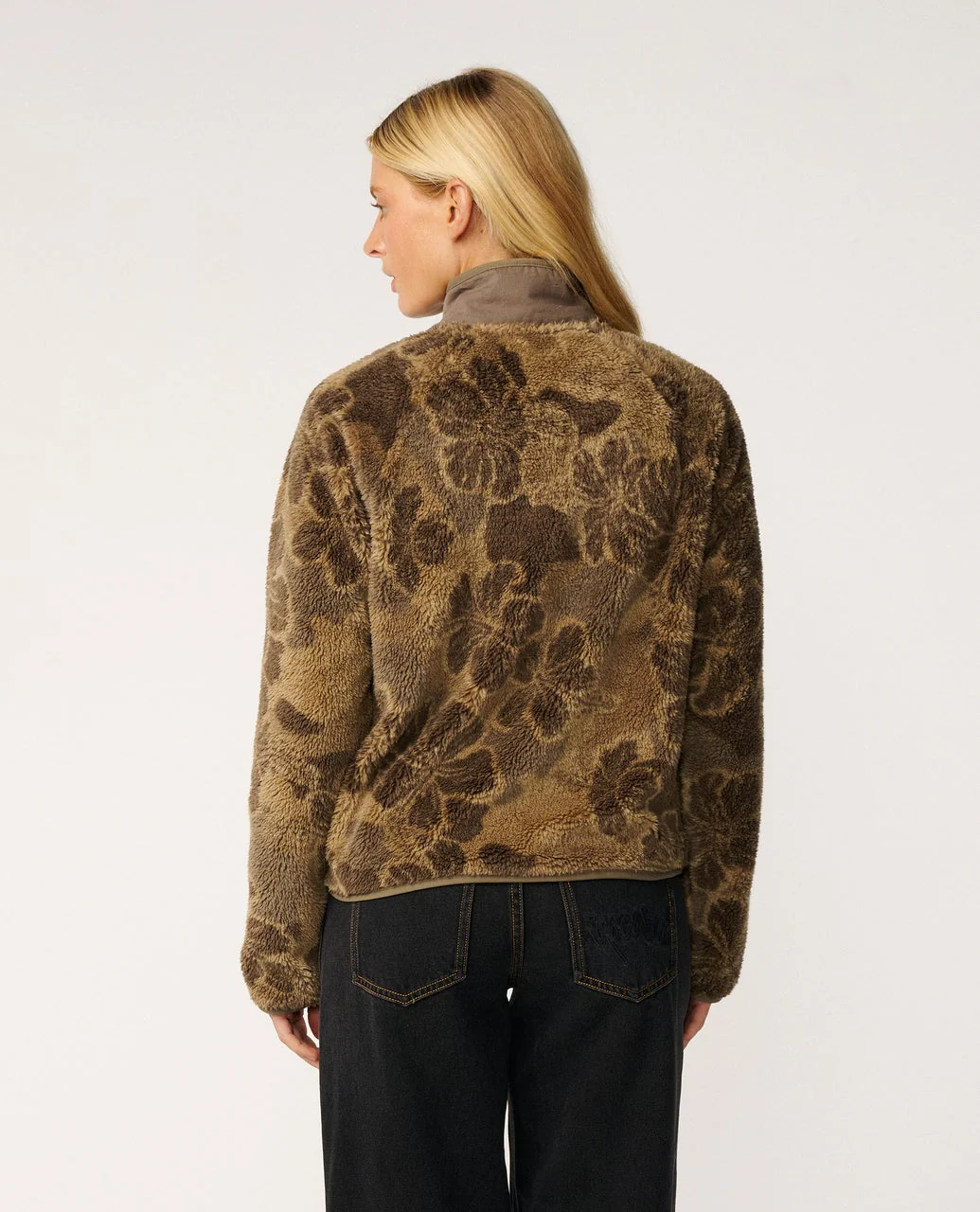 Half Moon Bay Polar Fleece - Image 2
