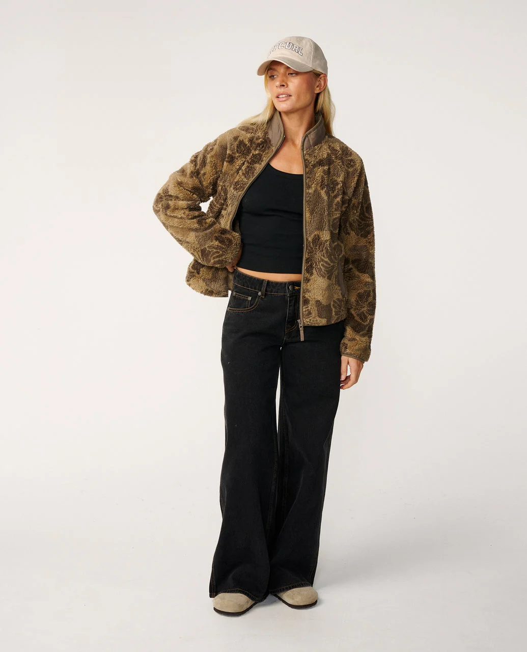 Half Moon Bay Polar Fleece - Image 3