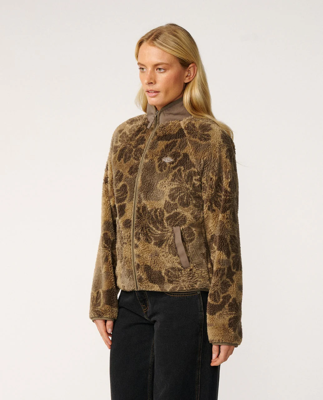 Half Moon Bay Polar Fleece - Image 5
