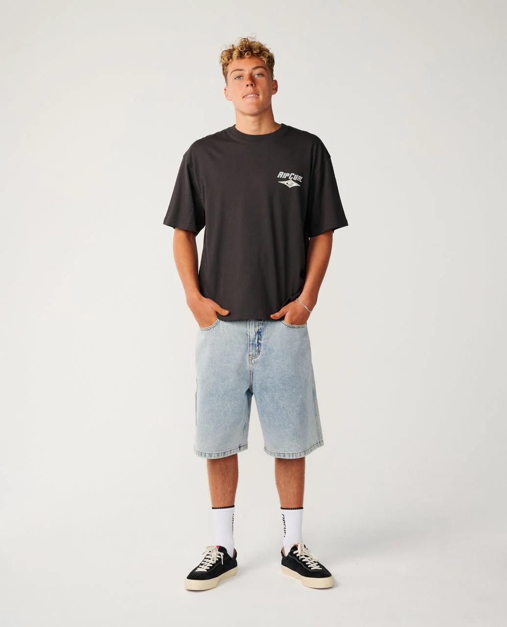 Heritage Icon Tee - Image 4