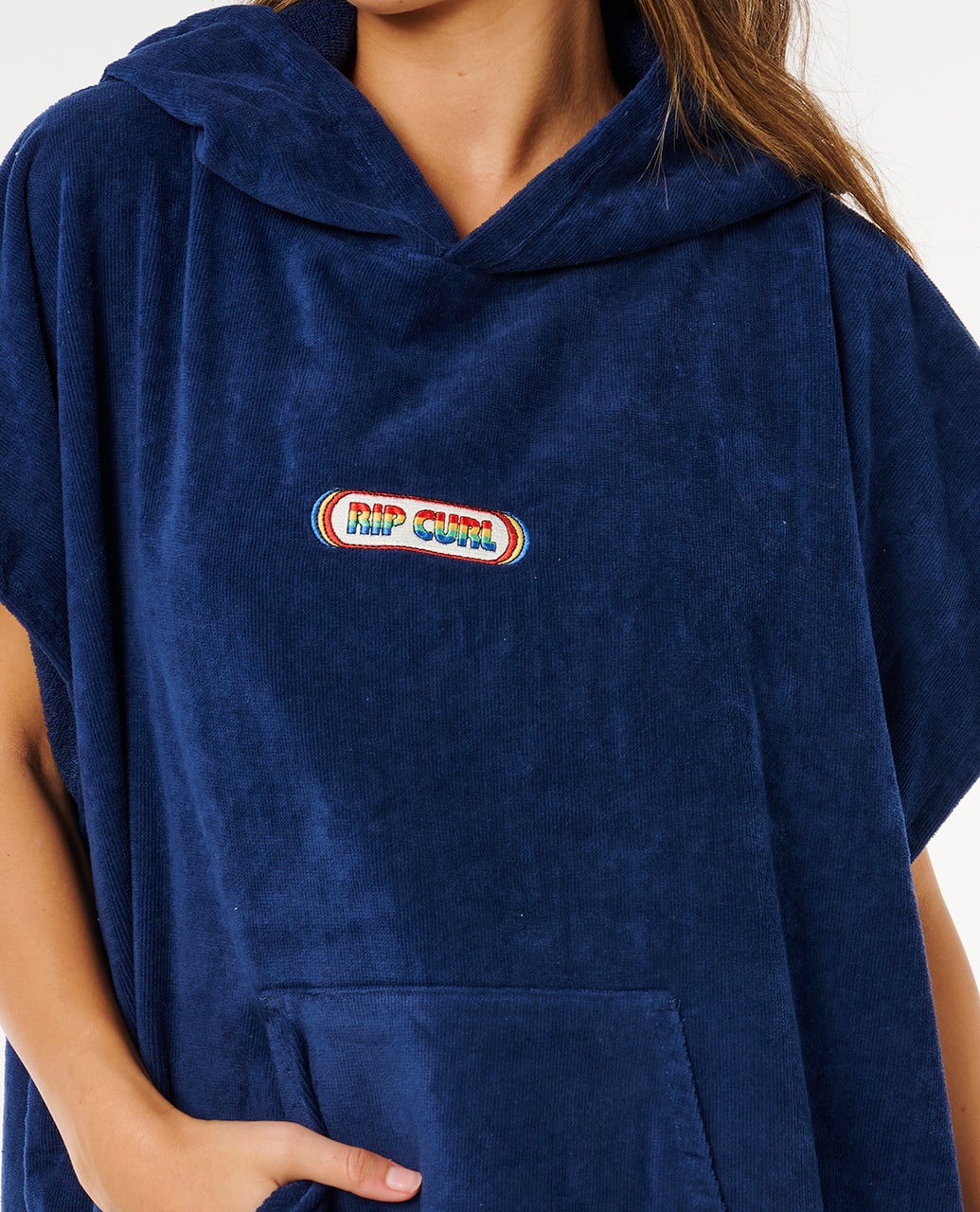 Icon Hooded Towel - Image 5