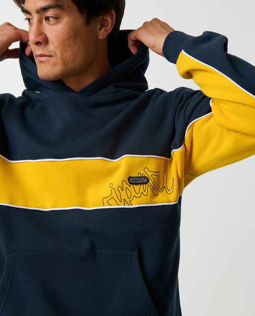 Panel Beater Hood - Image 7