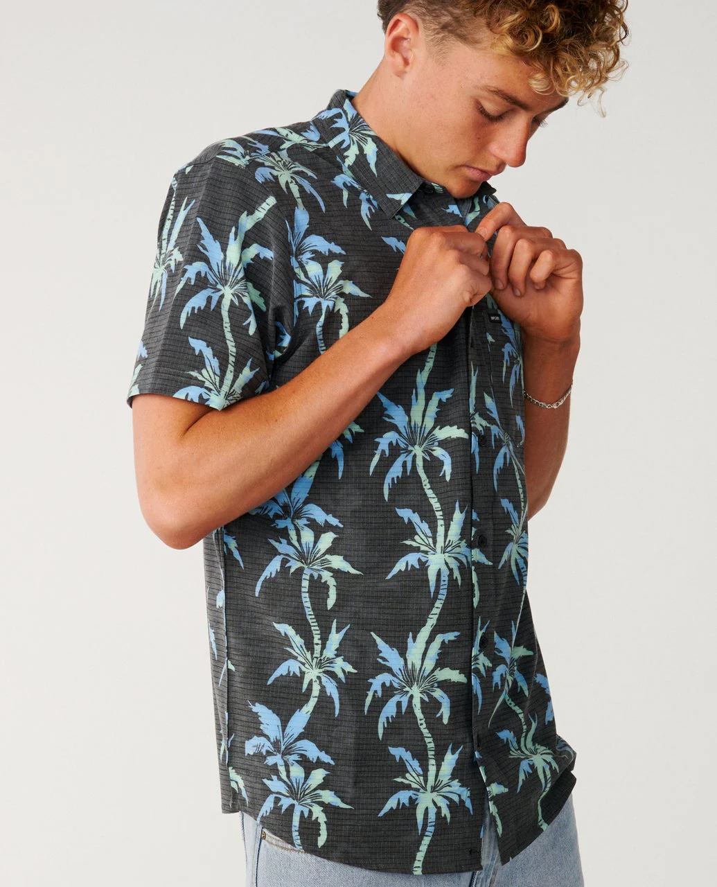 Sessions Aerotech Short Sleeve Shirt - Image 6