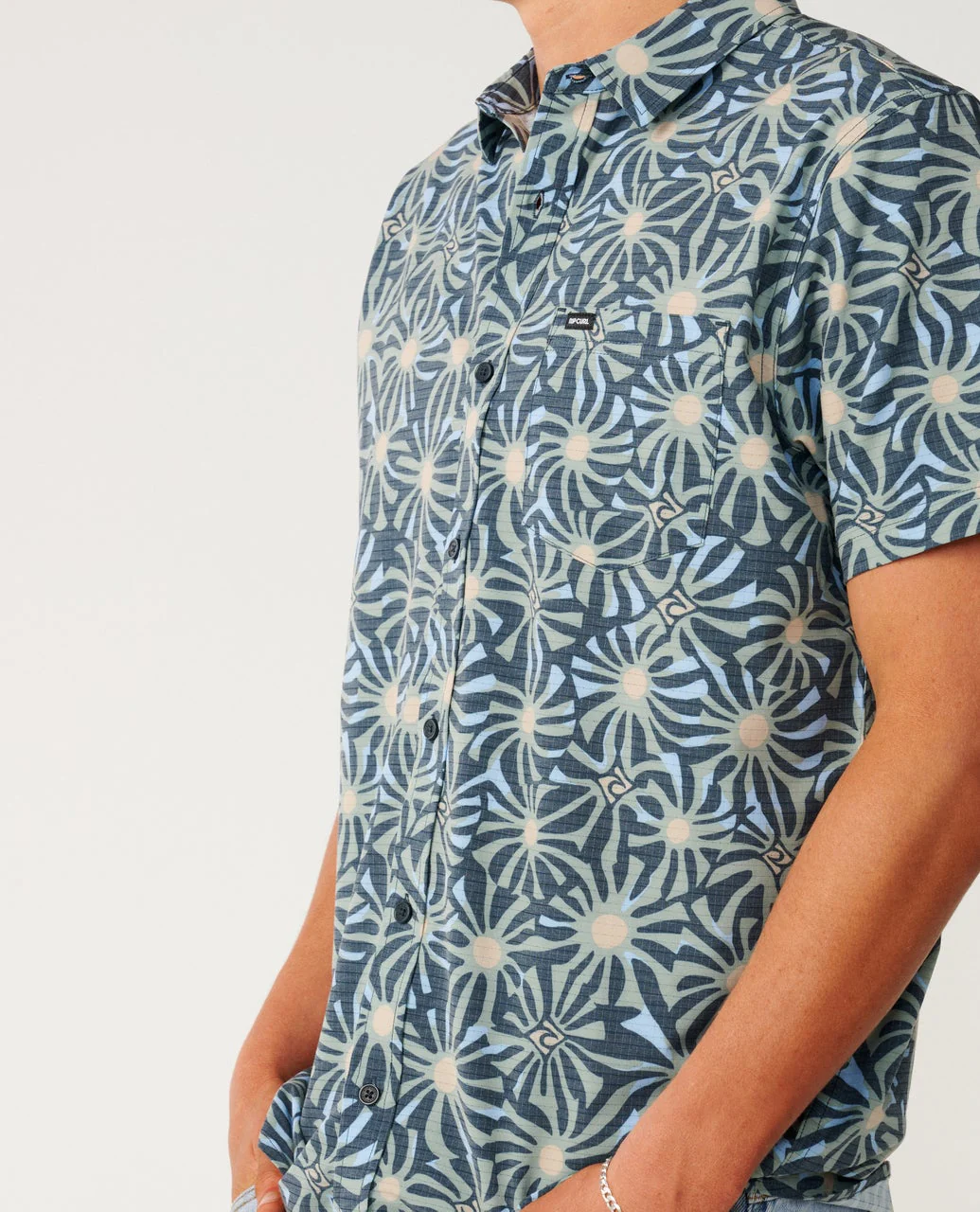 Sessions Aerotech Short Sleeve Shirt - Image 5