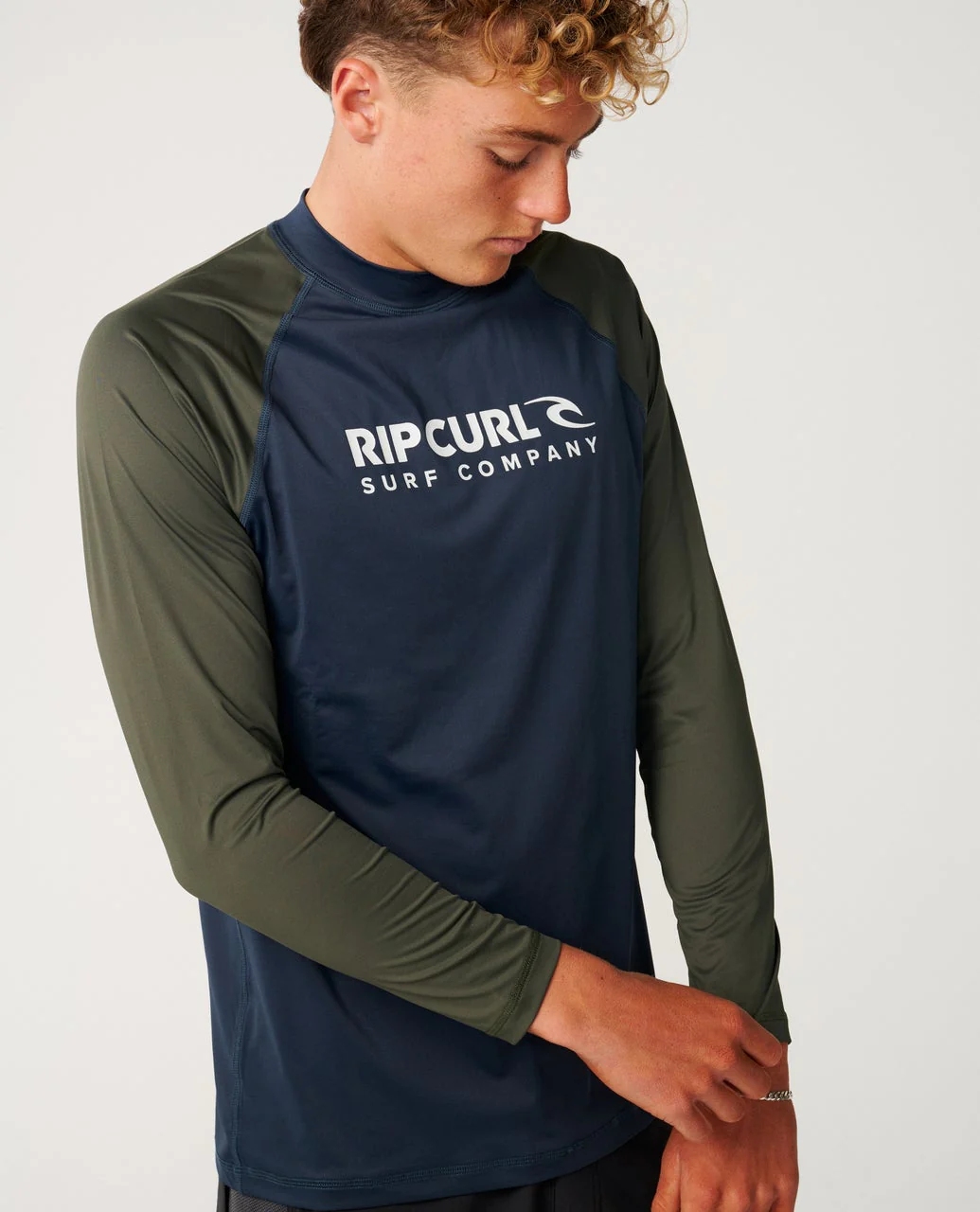 Shock UPF50 Long Sleeve Rash Vest - Image 6