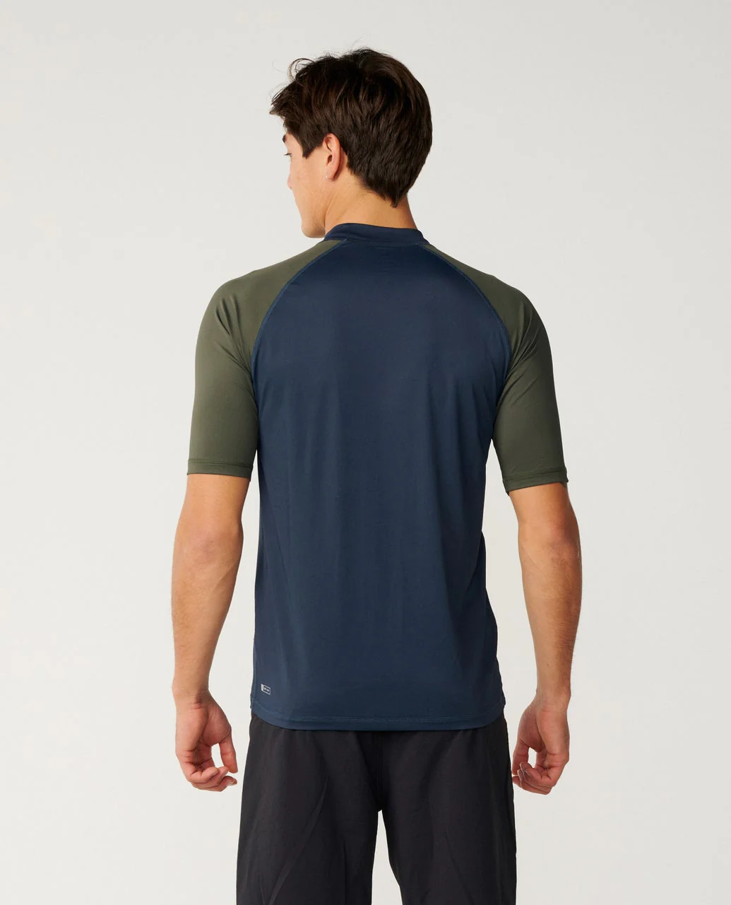 Shock UPF50 Short Sleeve Rash Ves - Image 3