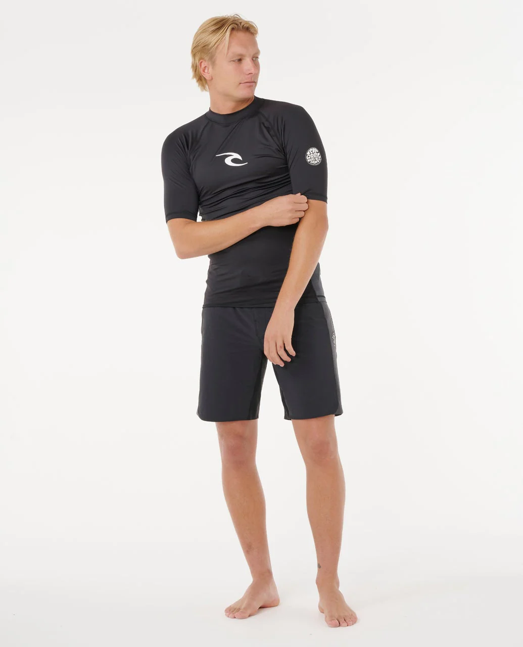 Waves Icon UPF Performance Short Sleeve Rash Vest - Image 4